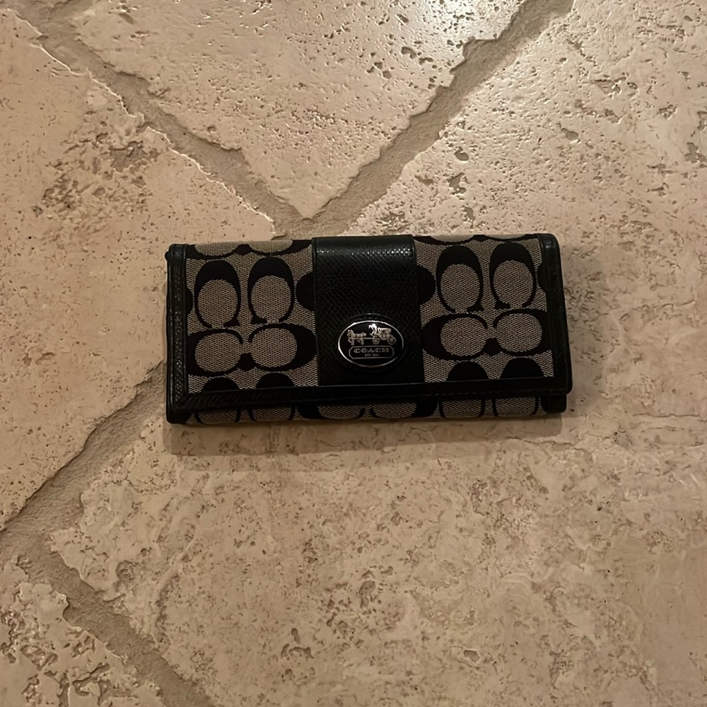 Coach wallet